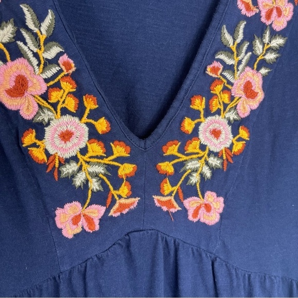 Keep in Touch Size Large Cotton Floral Embroidered Tunic Blouse Navy II5 - Picture 8 of 8